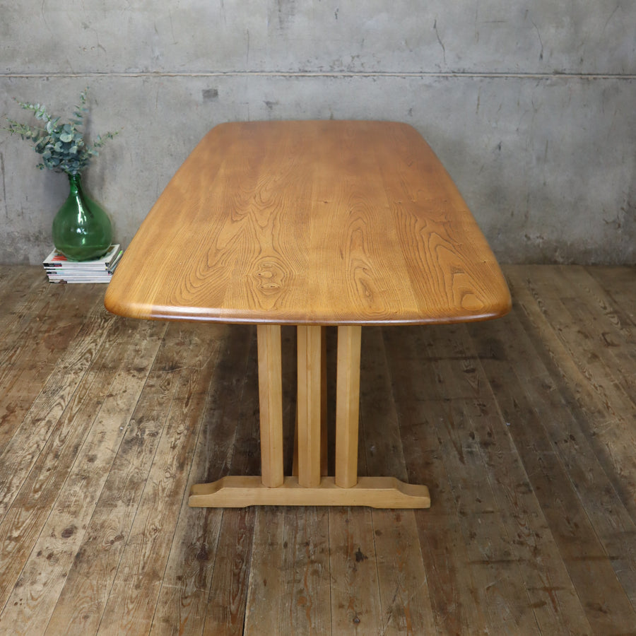 Rare Ercol 'Model 594' Dining Table - 2801b
