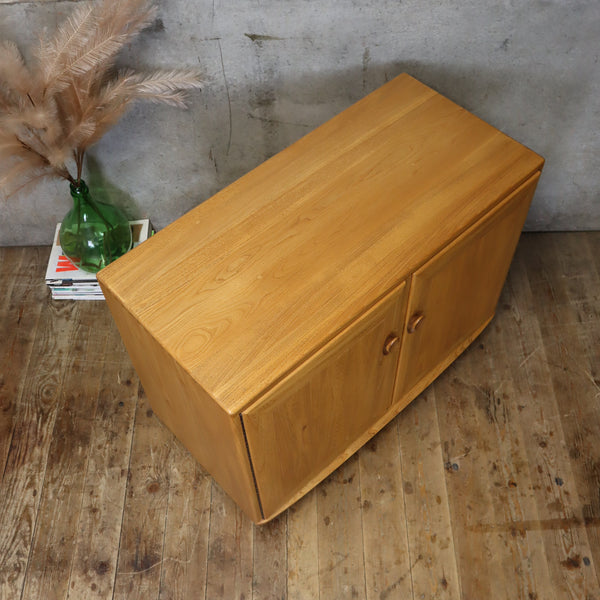 mid_century_ercol_windsor_sideboard_cabinet