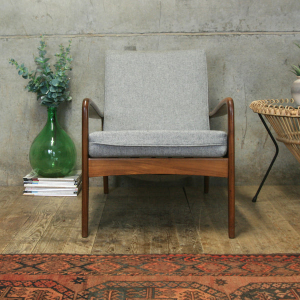 Mid Century Greaves & Thomas Armchair - 3110k