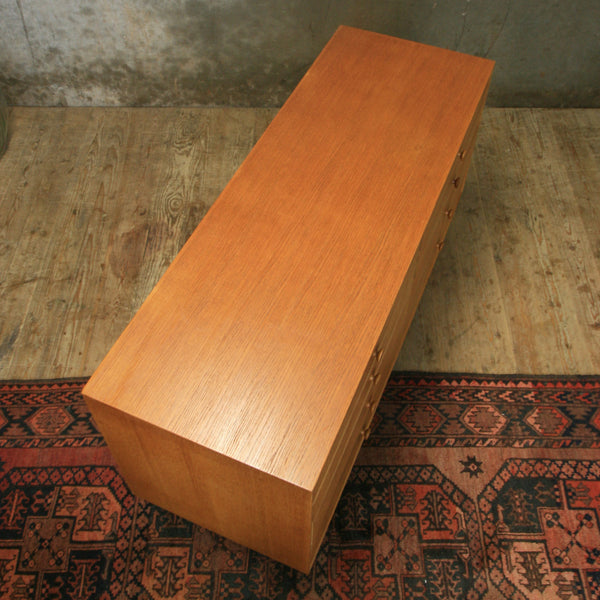 mid_century_oak_meredew_chest_of_drawers
