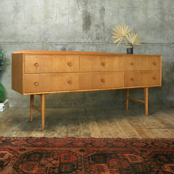 mid_century_oak_meredew_sideboard_vintage_drawers