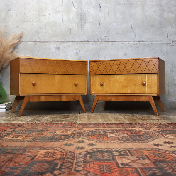 mid_century_oak_trimline_chest_of_drawers_bedside_cabinet