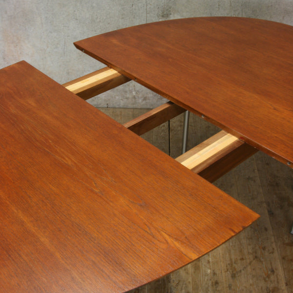 mid_century_stag_john_sylvia_reid_s_range_table_chairs