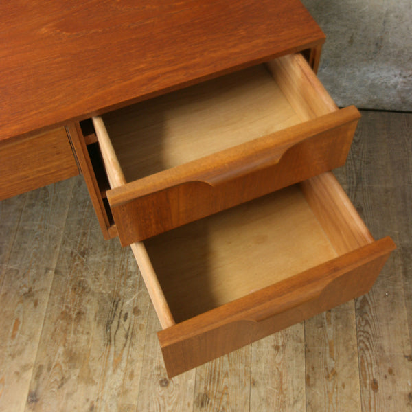 mid_century_teak_austinsuite_frank_guille_dressing_table