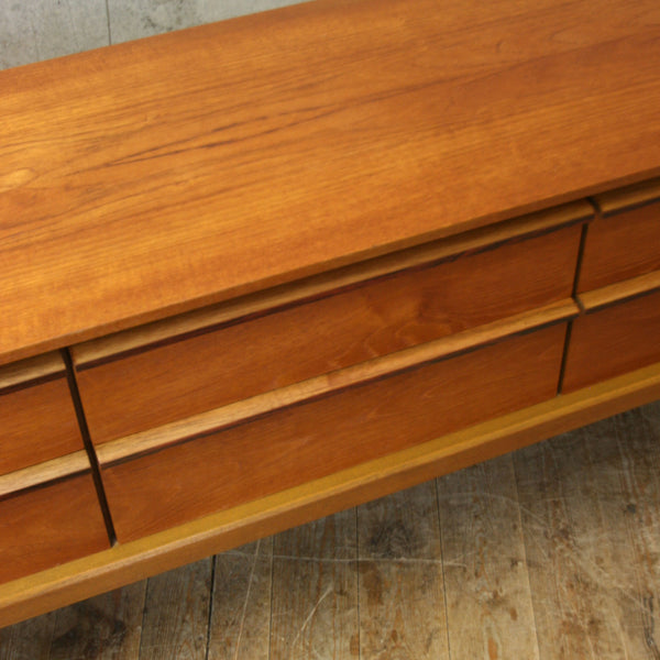 mid_century_teak_austinsuite_frank_guille_sideboard_drawers