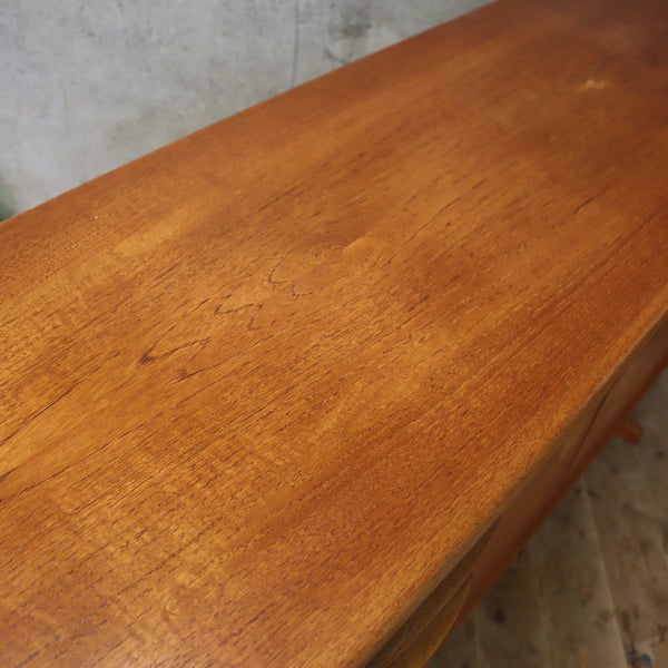 mid_century_teak_austinsuite_sideboard_drawers