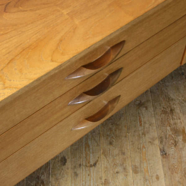 mid_century_teak_avalon_sideboard_vintage