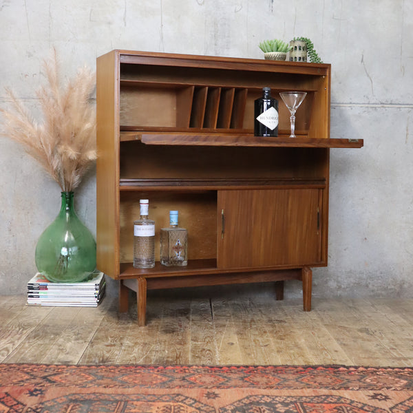 mid_century_teak_beaver_&_tapley_desk_bureau_drinks_cabinet