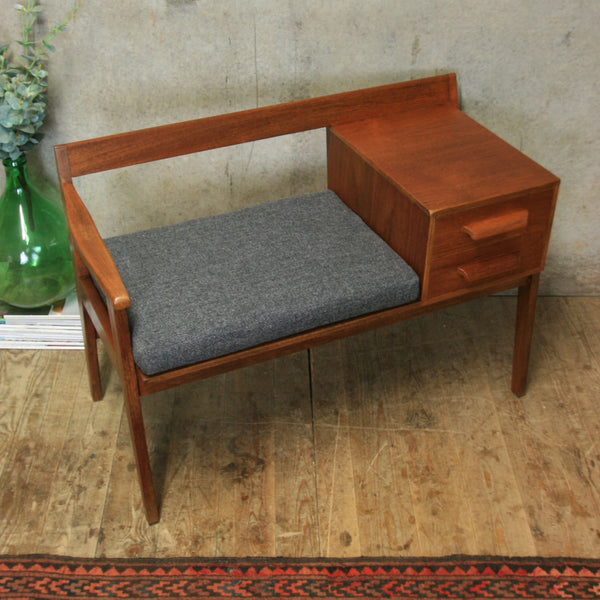 Chippy Heath Teak Telephone Seat - 1303k