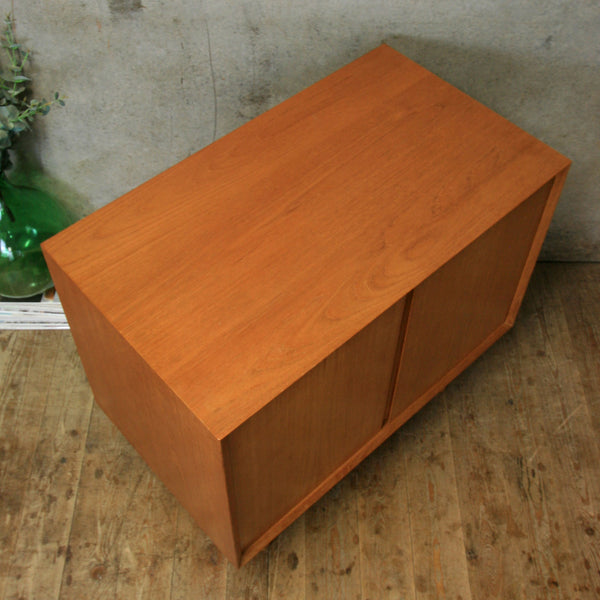 mid_century_teak_danish_vintage_cabinet
