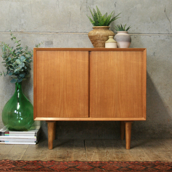 Vintage Danish Teak Cabinet/Media Unit – Mustard Vintage