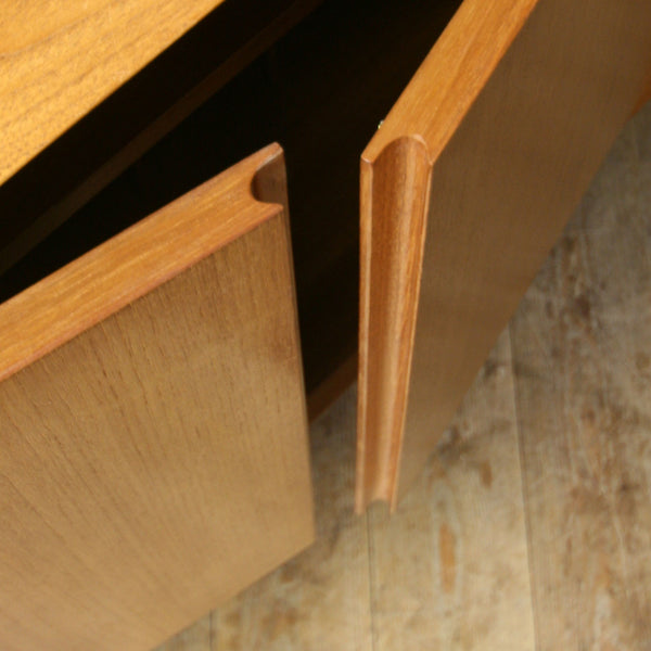 mid_century_teak_danish_vintage_cabinet