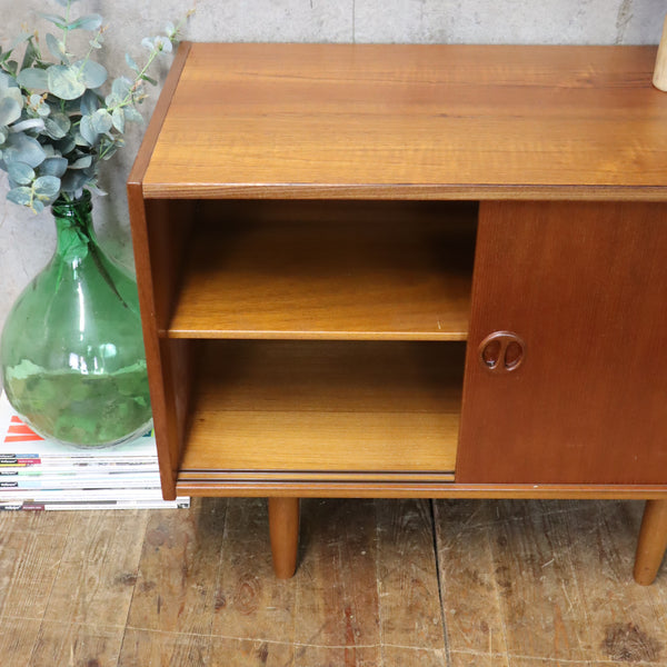 mid_century_teak_danish_vintage_media_cabinet