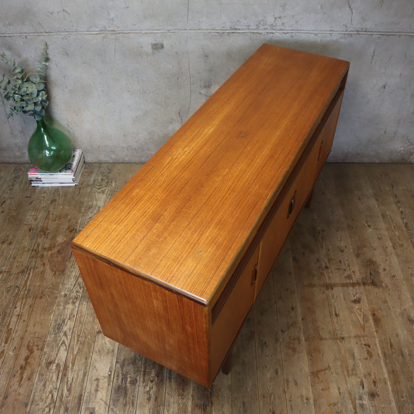 Mid Century G-Plan Small Fresco Sideboard – 2304f