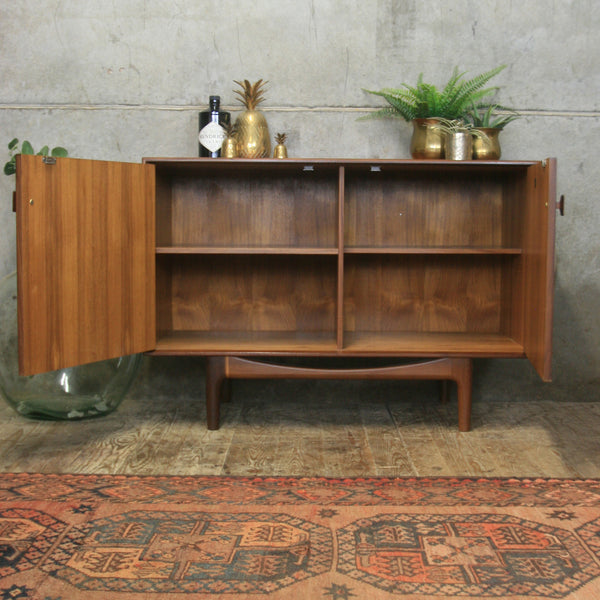 mid_century_teak_g_plan_kofod-larsen_cabinet