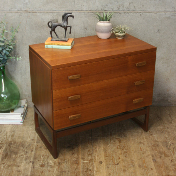 mid_century_teak_g_plan_quadrille_chest_of_drawers