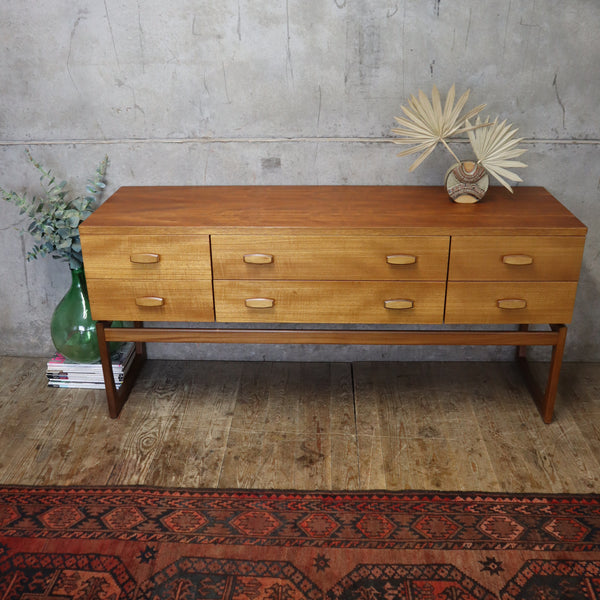 mid_century_teak_g_plan_quadrille_drawers_sideboard