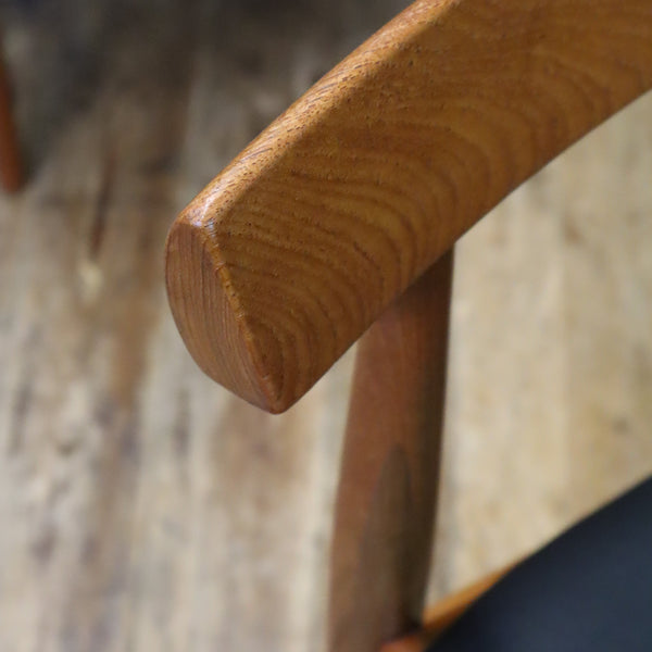 mid_century_teak_hans_olsen_frem_rojle_table_&_chairs