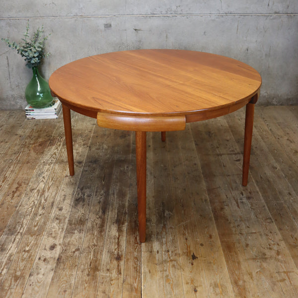 mid_century_teak_hans_olsen_frem_rojle_table_&_chairs