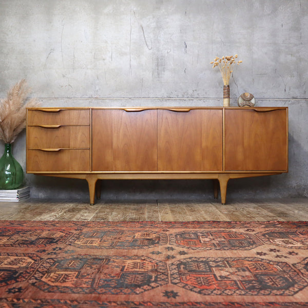 mid_century_teak_mcintosh_dunvegan_sideboard_vintage