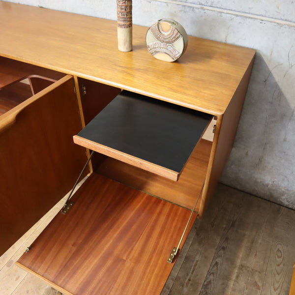 mid_century_teak_mcintosh_dunvegan_sideboard_vintage