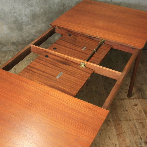 mid_century_teak_mcintosh_extending_dining_table
