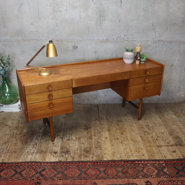 mid_century_teak_meredew_dressing_table