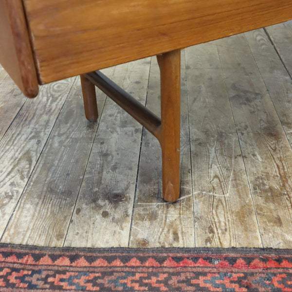 mid_century_teak_meredew_dressing_table