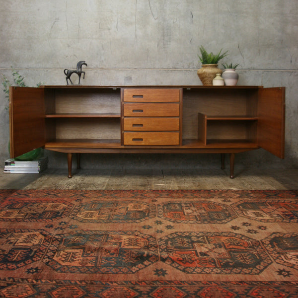 mid_century_teak_meredew_vintage_sideboard