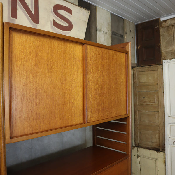 mid_century_teak_staples_ladderax_modular_storage_shelving.robert_heal
