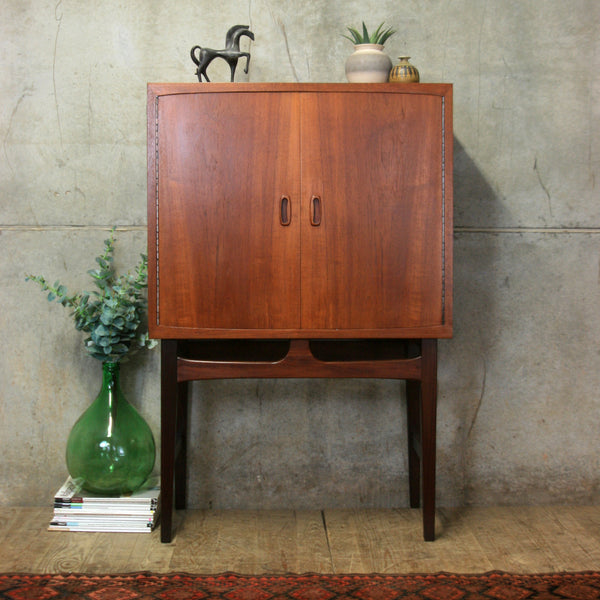 mid_century_teak_torbjorn_adfal_norwegian_cocktail_cabinet