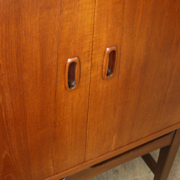 mid_century_teak_torbjorn_adfal_norwegian_cocktail_cabinet