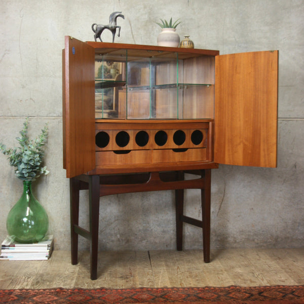 mid_century_teak_torbjorn_adfal_norwegian_cocktail_cabinet