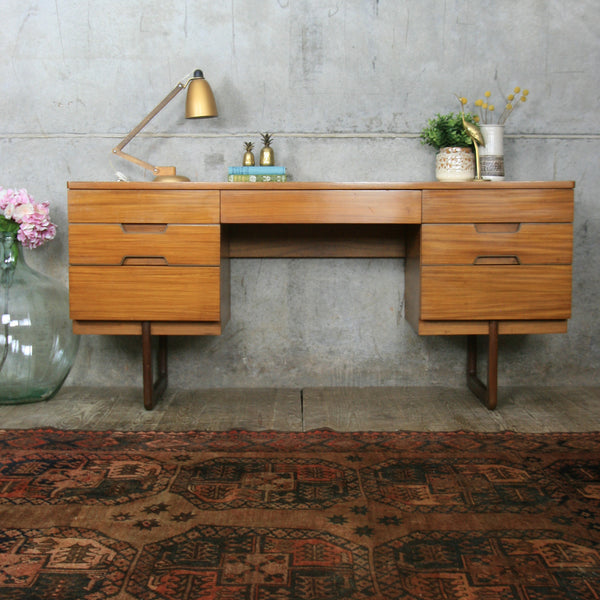 mid_century_teak_uniflex_gunther_hoffstead