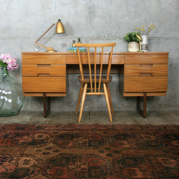 mid_century_teak_uniflex_gunther_hoffstead