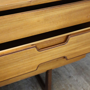 mid_century_teak_uniflex_gunther_hoffstead_drawers_sideboard