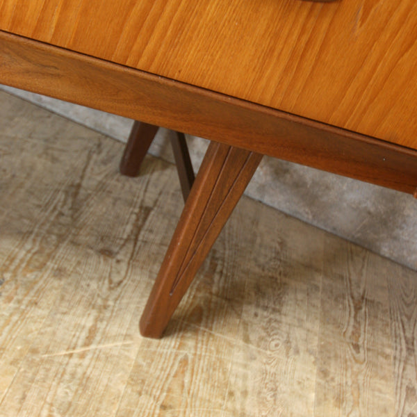 mid_century_teak_vintage_sideboard_chest_of_drawers
