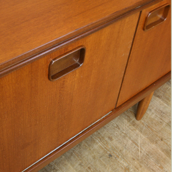mid_century_teak_vintage_william_lawrence.sideboard