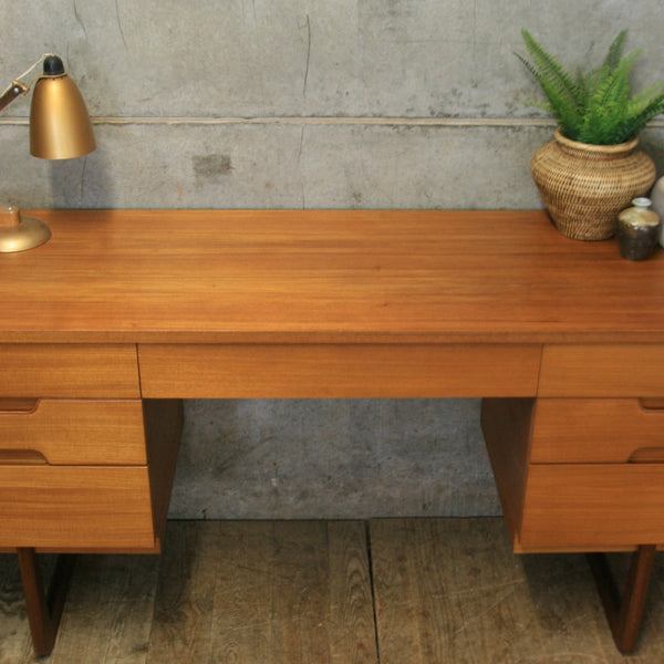 mid_century_uniflex_gunther_hoffstead_desk_dressing_table