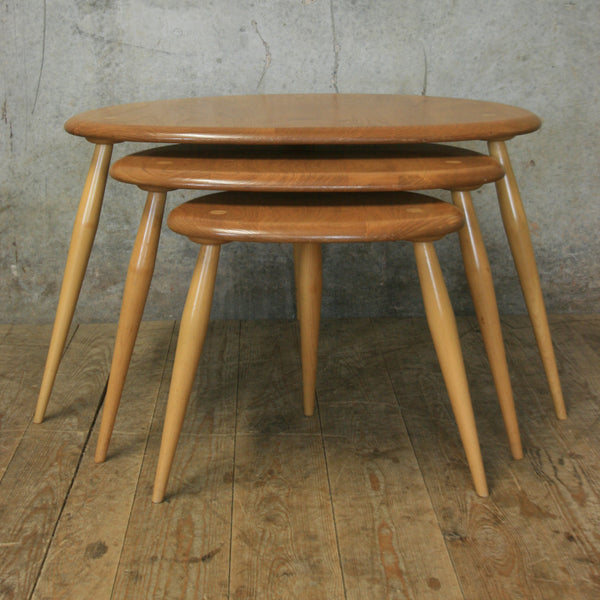 Ercol Elm & Beech Pebble Nest of Tables – 0607k