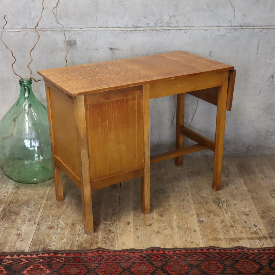 Small Extending Mid Century Rustic Oak Desk - 1703c