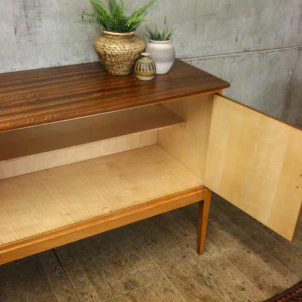 mid_century_walnut_vesper_gimson_&_slater_sideboard