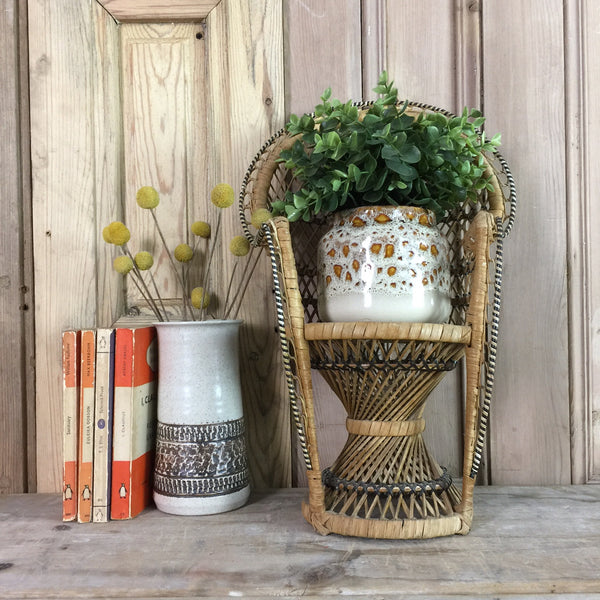 vintage_miniature_boho_peacock_chair.3