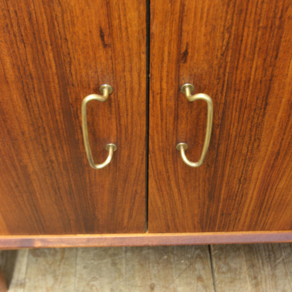 peter_hayward_walnut_vanson_sideboard