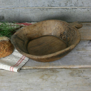 primitive_wooden_dough_bowl.3