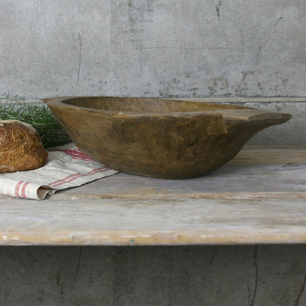 antique_primitive_european_dough_bowl.7