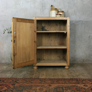 rustic_pine_cupboard_kitchen_storage
