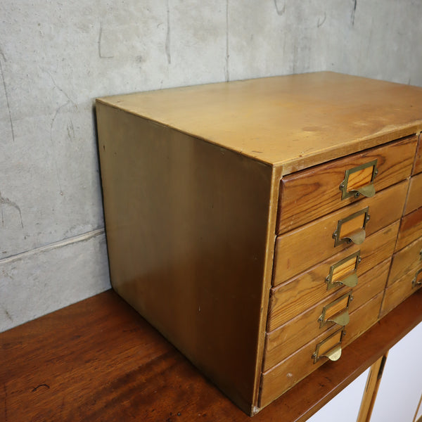 rustic_vintage_pine_index_filing_drawers