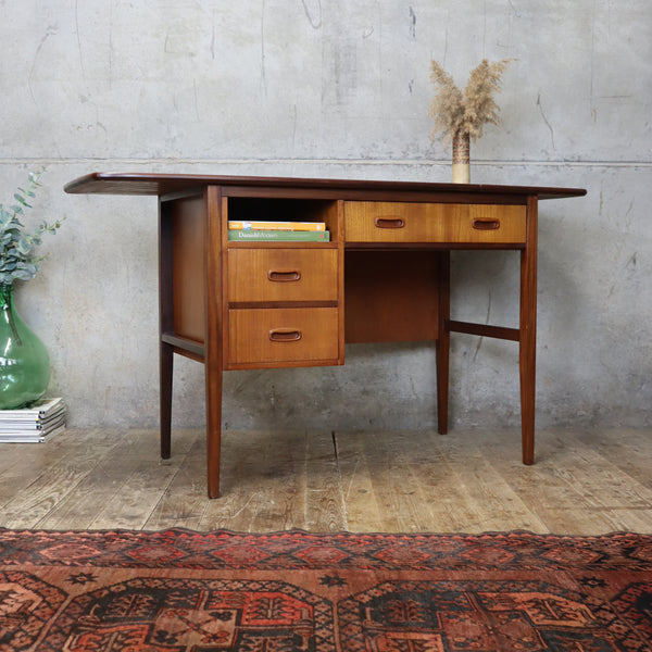 teak_mid_century_danish_extending_desk