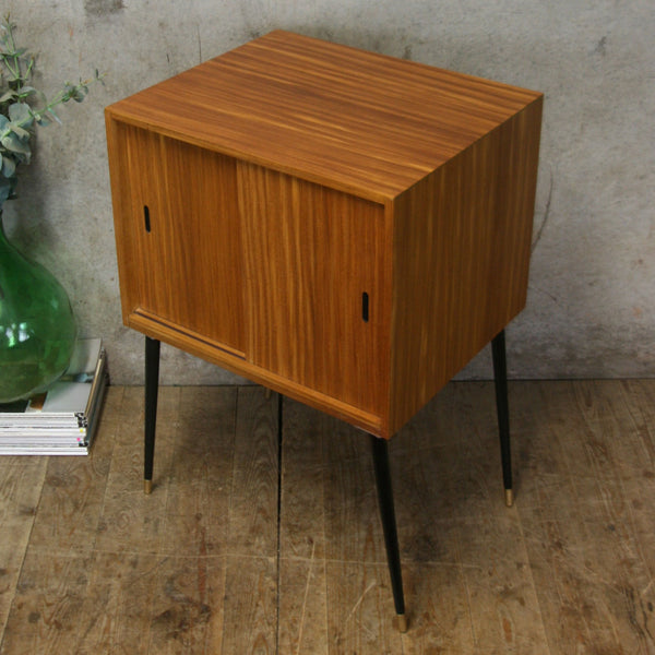 vintage-teak_mid_century_lp_record_vinyl_media_cabinet